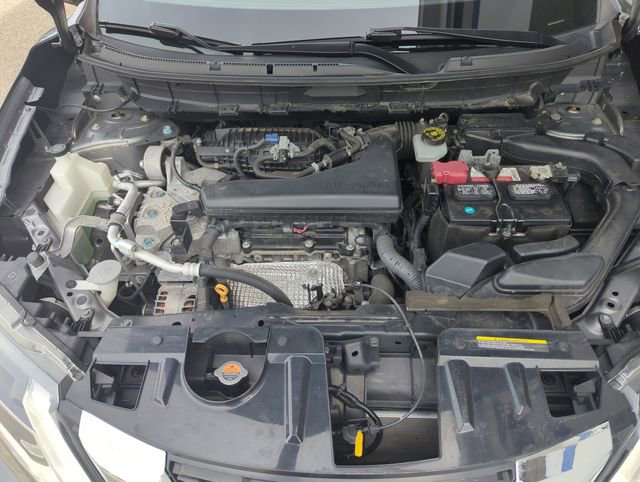 Used 2019 Nissan Rogue S AWD/4WD image 25