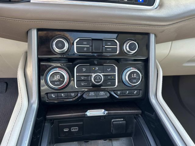 Used 2023 GMC Yukon XL Denali image 29
