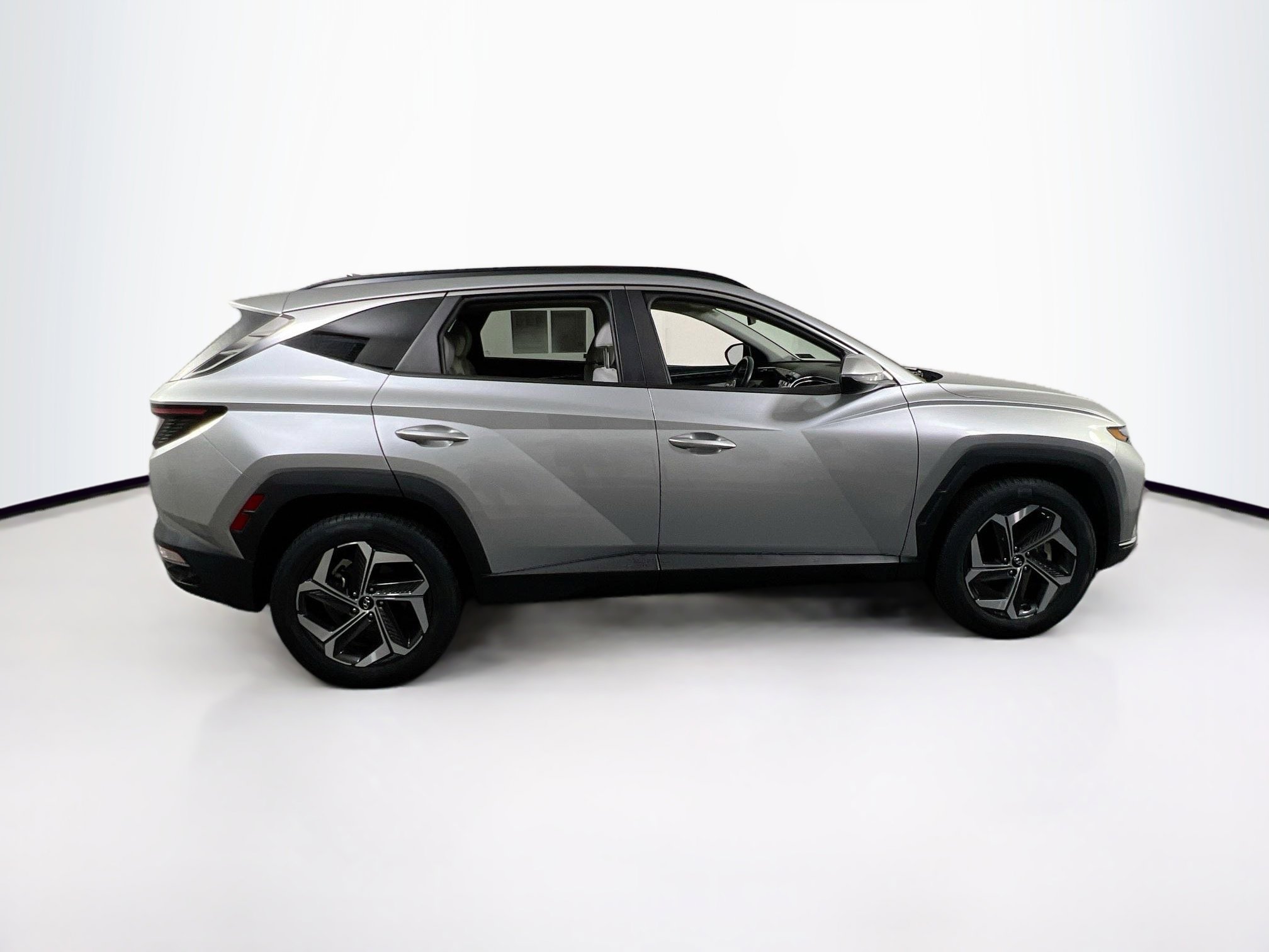 Used 2023 Hyundai Tucson SEL w/ Convenience Package image 4