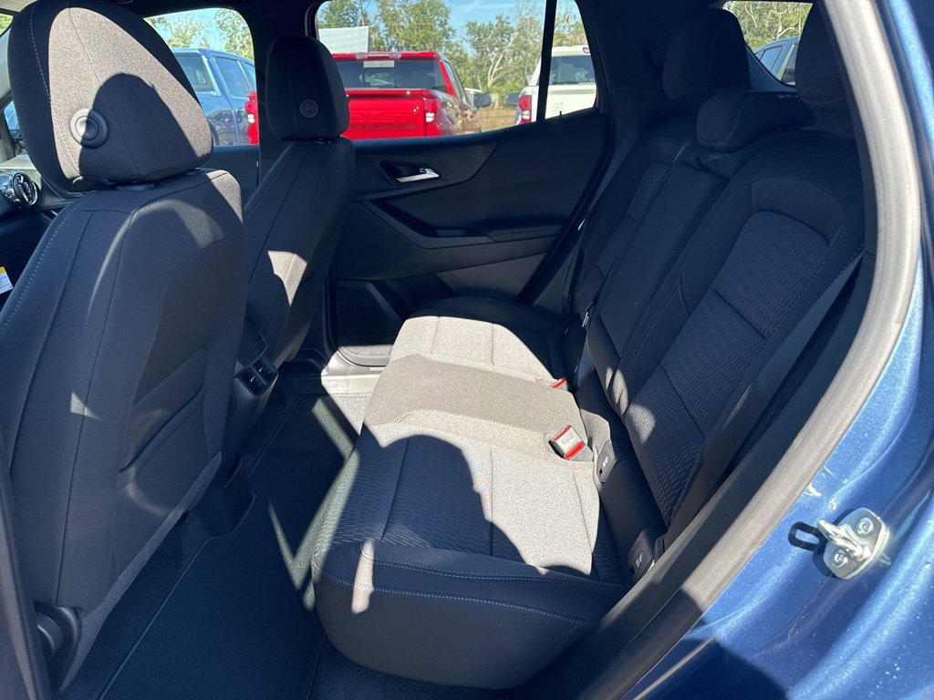 New 2026 Chevrolet Equinox LT image 7