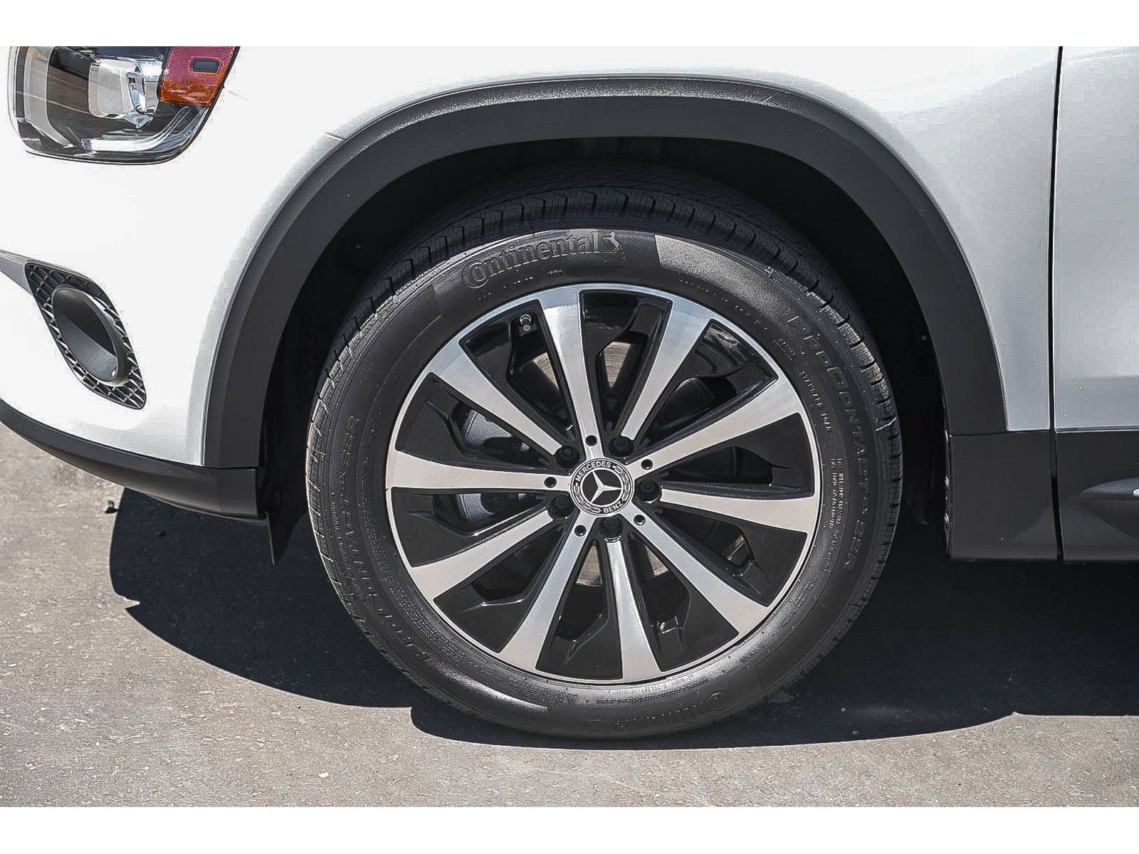Certified 2022 Mercedes-Benz GLB 250 image 9