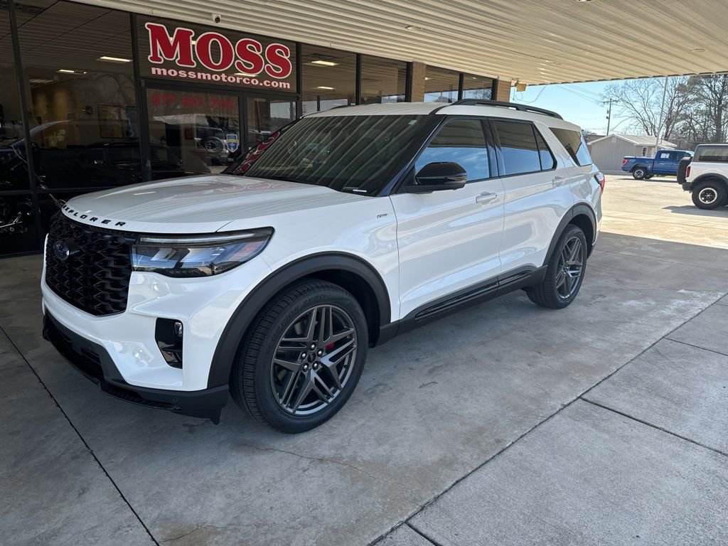 New 2026 Ford Explorer ST-Line w/ ST-Line Street Pack