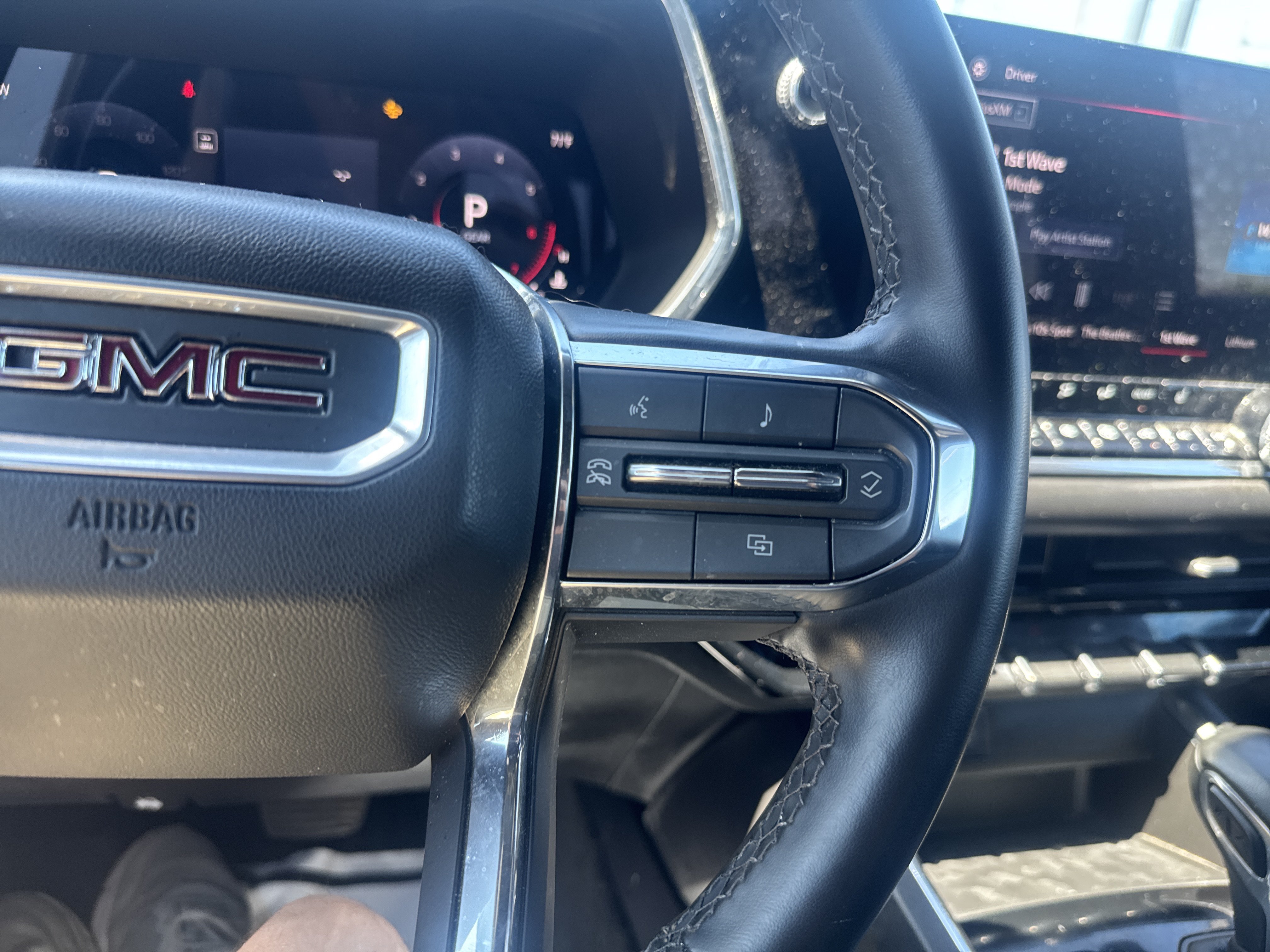 Used 2024 GMC Canyon Elevation w/ Convenience Package AWD/4WD image 12
