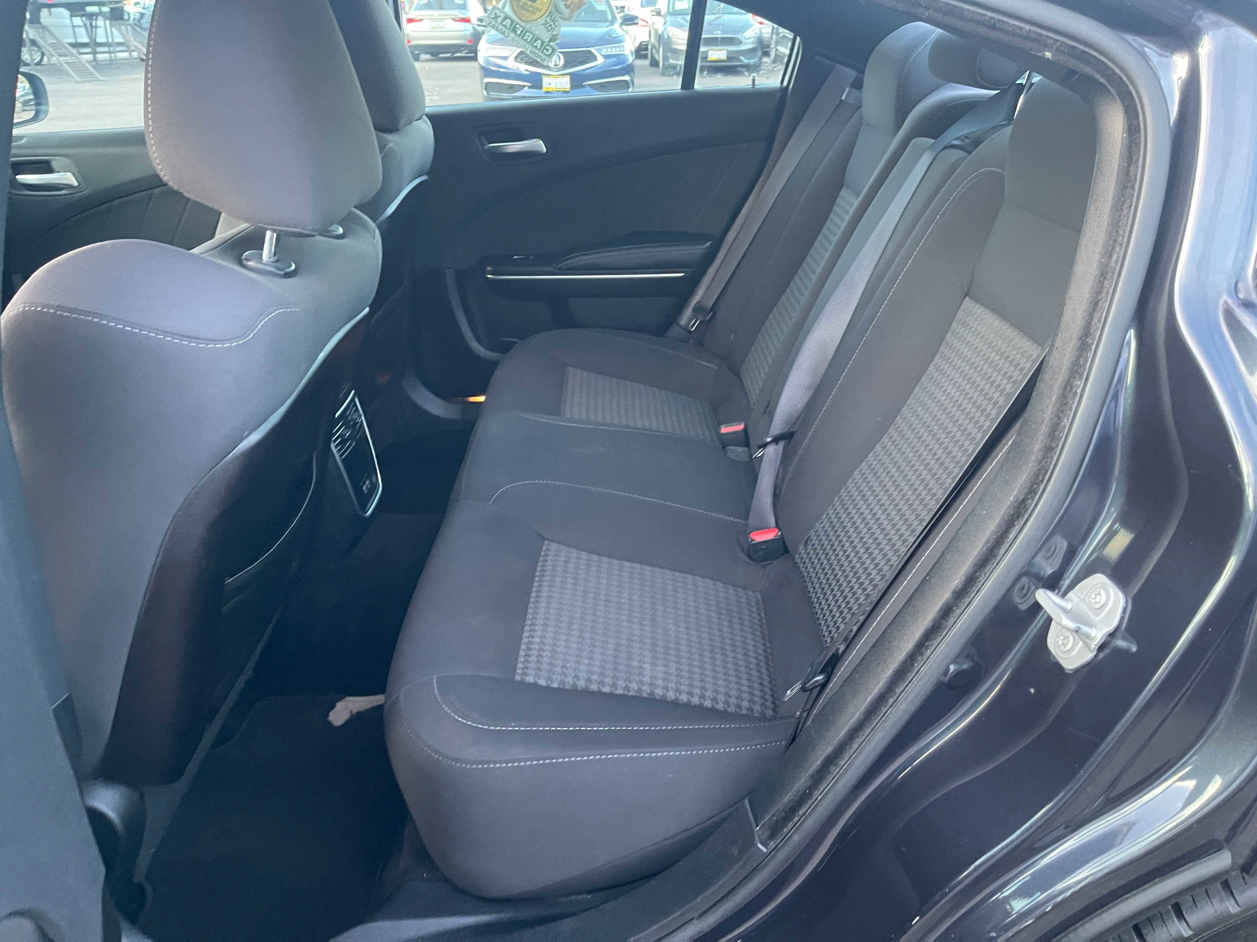 Used 2019 Dodge Charger GT image 10