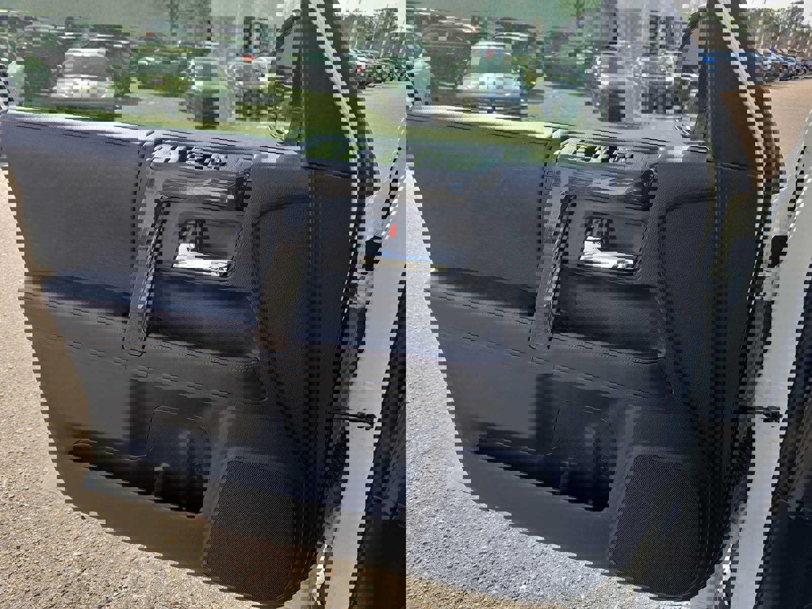 Used 2022 Toyota 4Runner TRD Off-Road Premium image 27