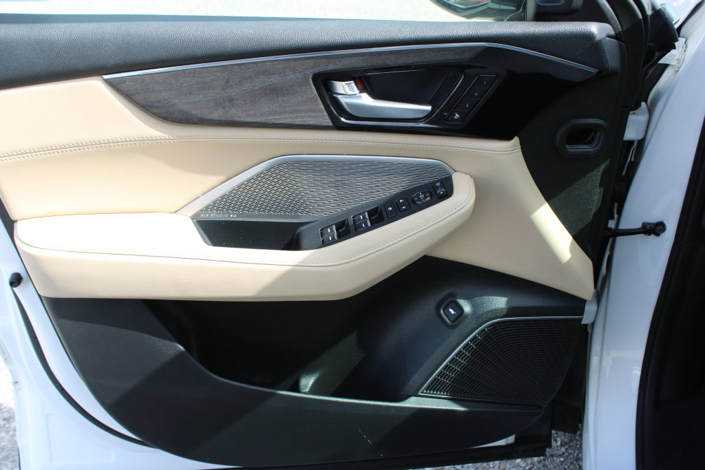 Used 2023 Acura MDX w/ Advance Package AWD/4WD image 35