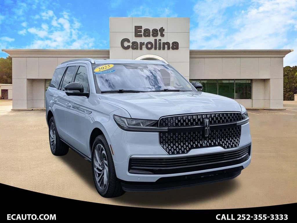 Used 2025 Lincoln Navigator Reserve