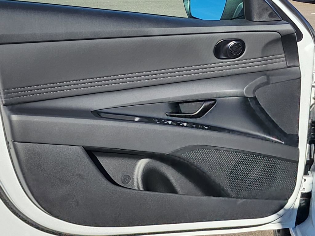 Certified 2026 Hyundai Elantra Sport image 28