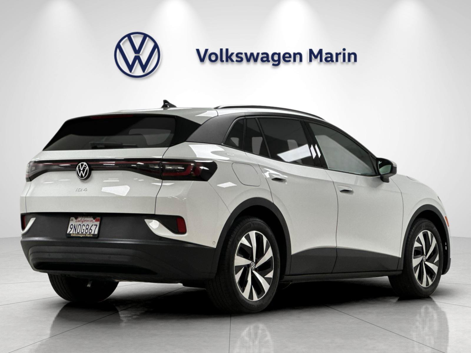 Used 2024 Volkswagen ID.4 2WD image 5