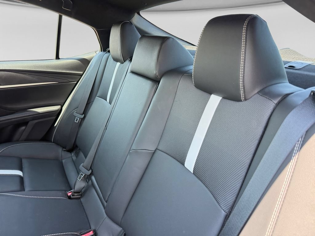 Used 2026 Toyota Camry SE FWD image 35