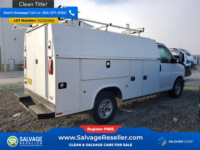 Used 2018 GMC Savana 3500 RWD image 4