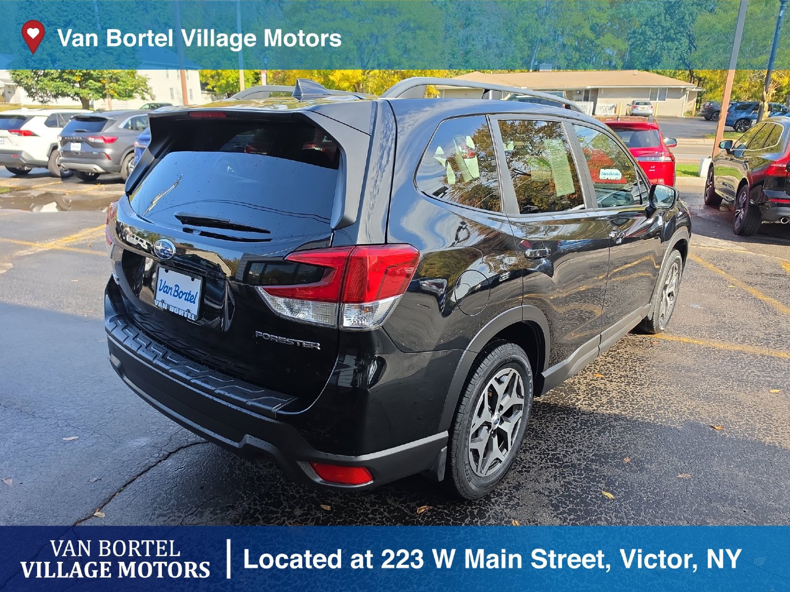 Used 2019 Subaru Forester Premium w/ All-Weather Package AWD/4WD image 5