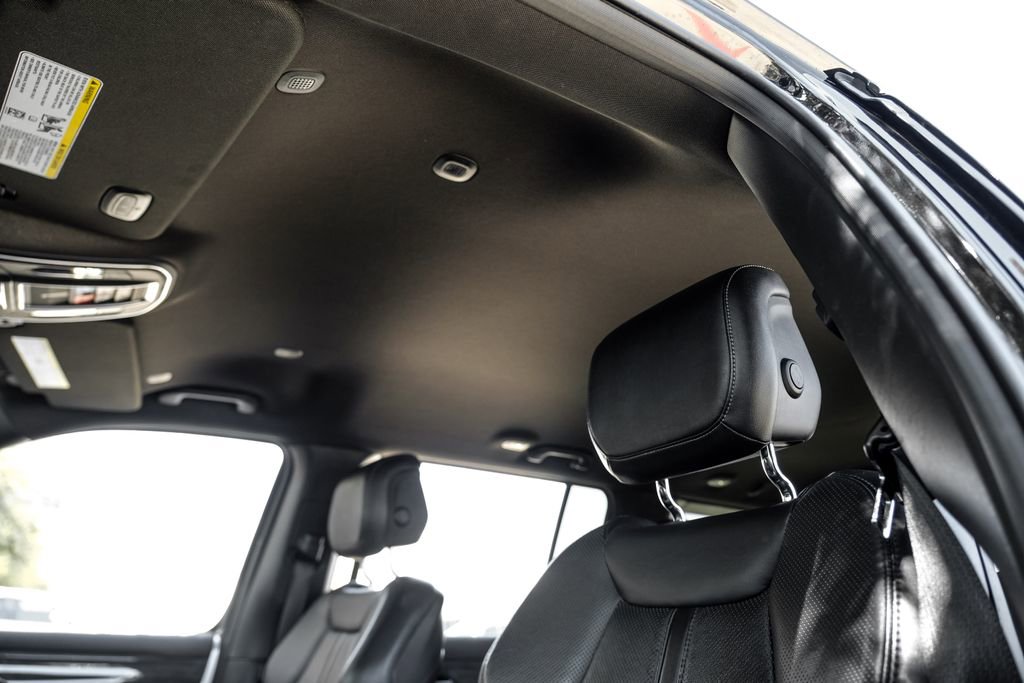 Used 2022 Jeep Wagoneer Series III image 43