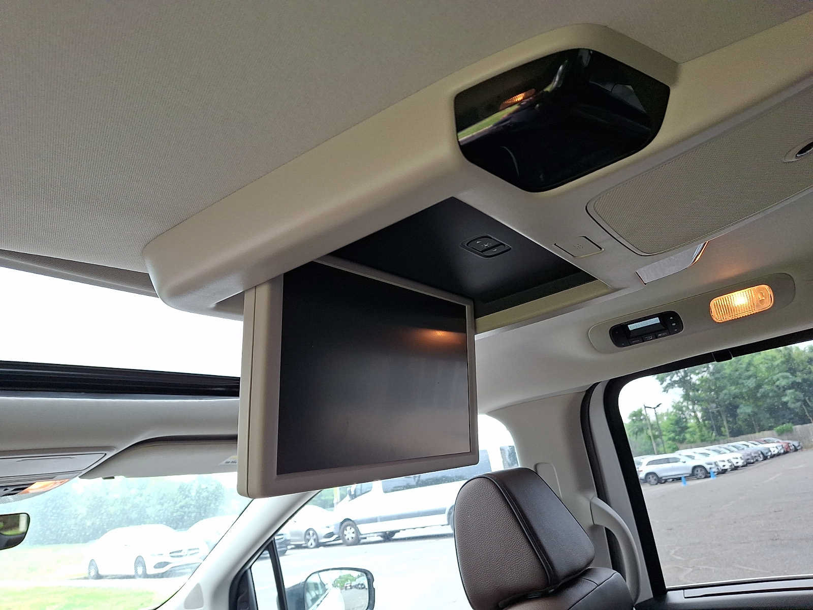 Used 2025 Honda Odyssey Elite image 10