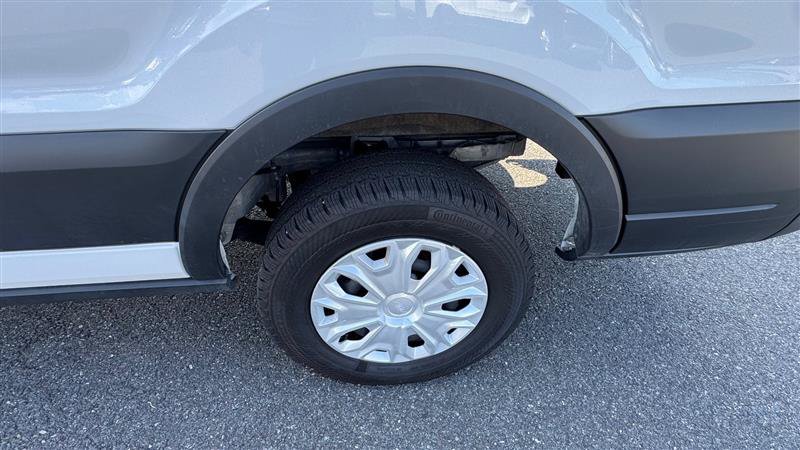 Used 2023 Ford E-Transit Medium Roof RWD image 25