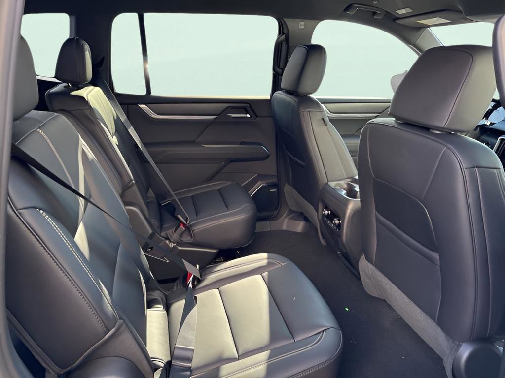 New 2026 GMC Acadia Elevation image 12