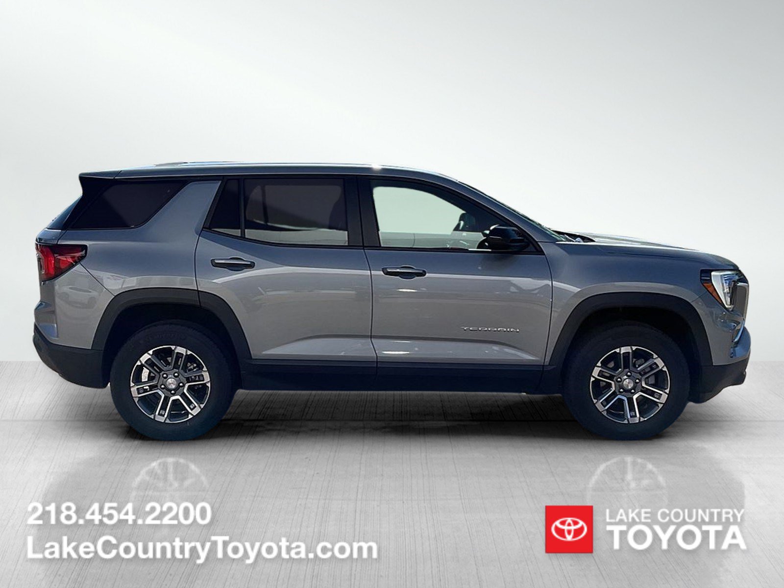 Used 2025 GMC Terrain Elevation AWD/4WD image 6