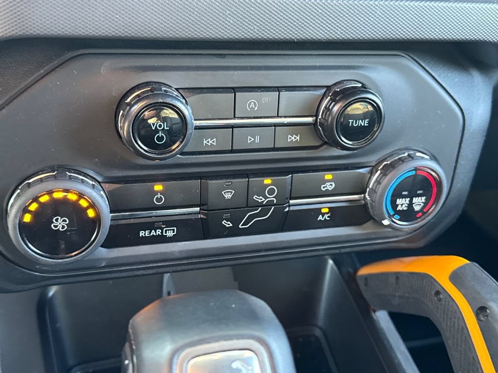 Used 2024 Ford Bronco Badlands AWD/4WD image 19