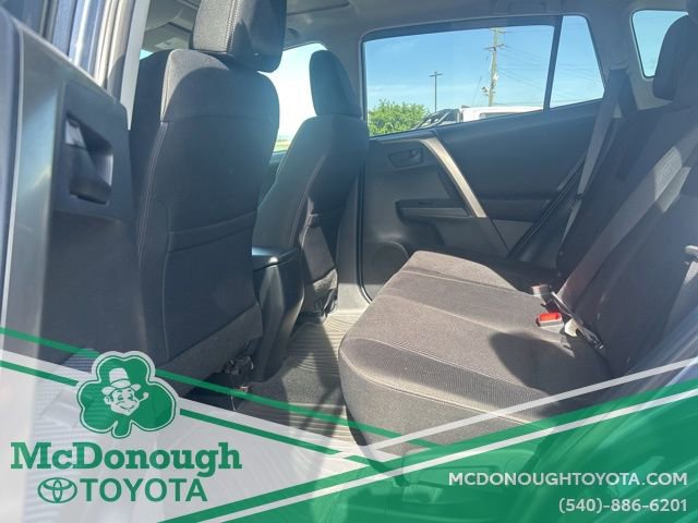 Used 2013 Toyota RAV4 XLE FWD image 7