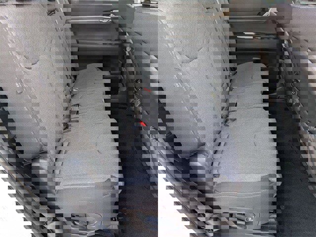 Certified 2025 Hyundai Palisade SE image 17