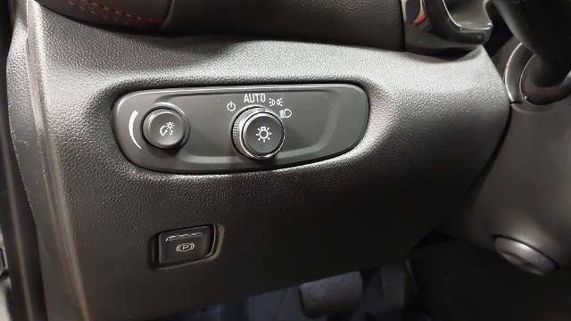 New 2025 Chevrolet Blazer RS w/ Driver Confidence II Package image 23