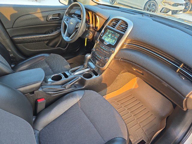 Used 2015 Chevrolet Malibu LT w/ Power Convenience Package FWD image 39