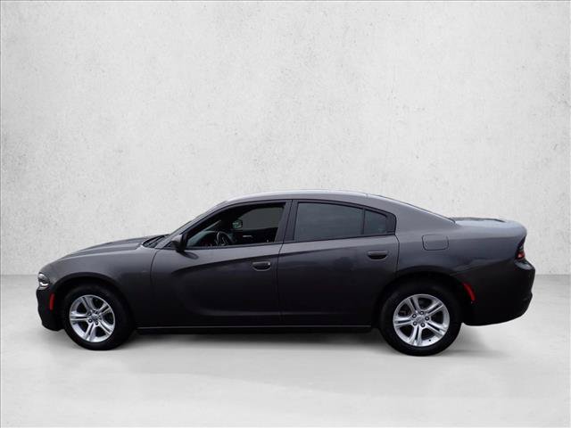 Used 2019 Dodge Charger SXT RWD image 2