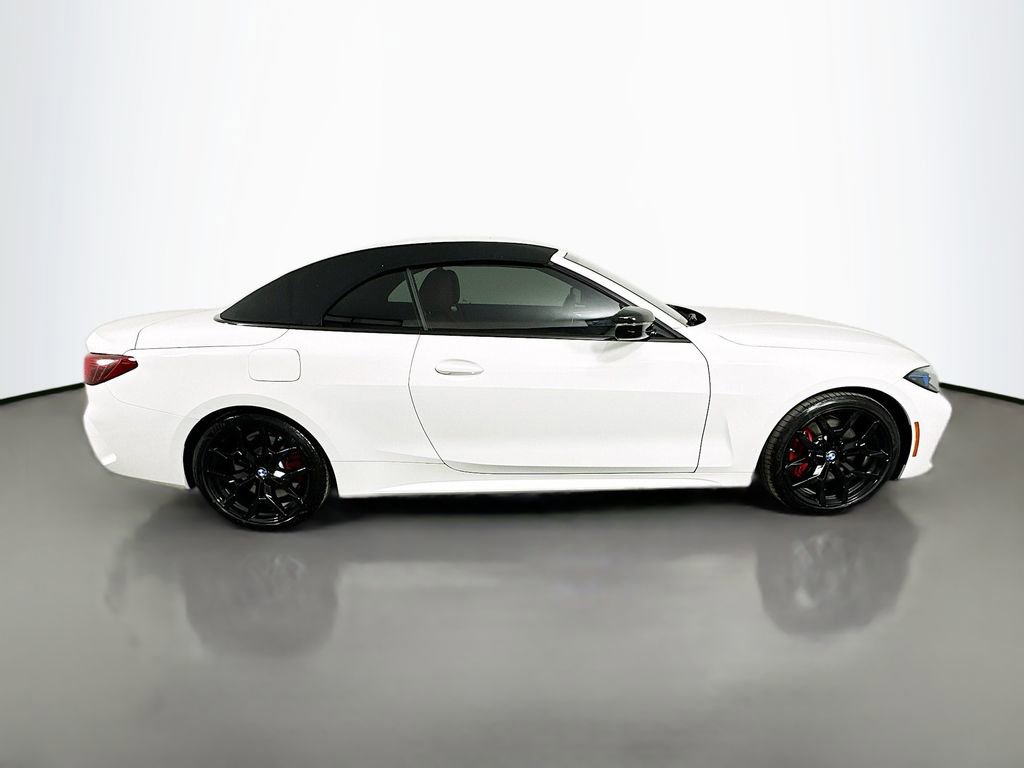 Used 2025 BMW 430i Convertible w/ M Sport Package image 4