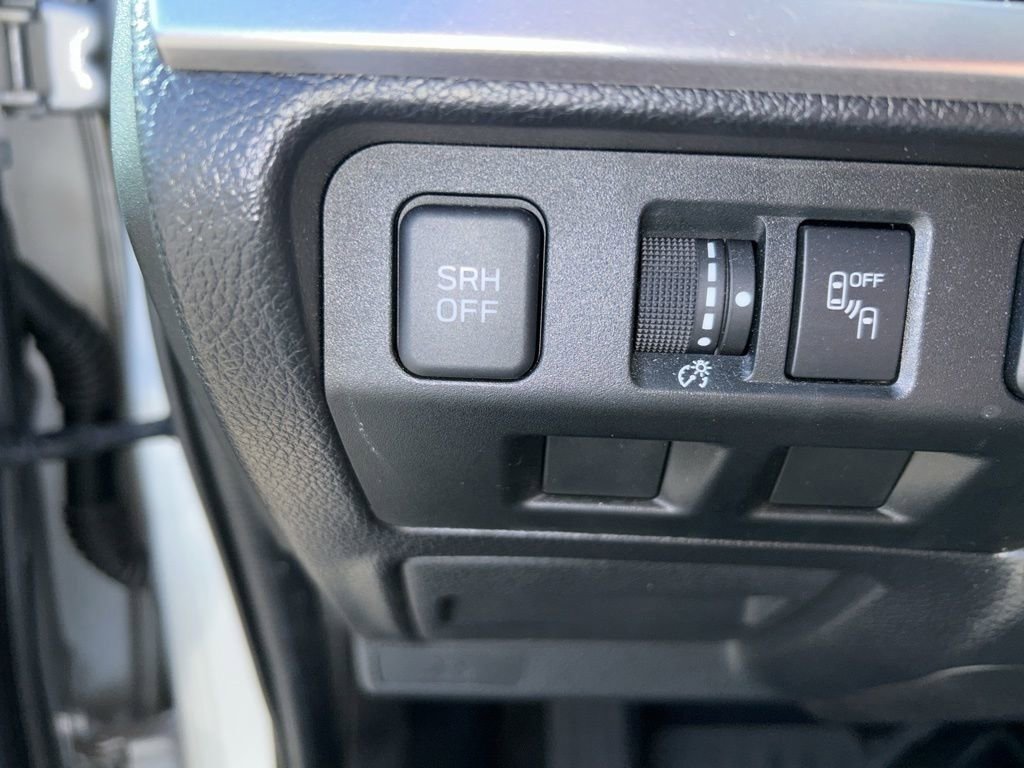 Used 2018 Subaru Forester 2.5i Premium w/ Popular Package #3B AWD/4WD image 18