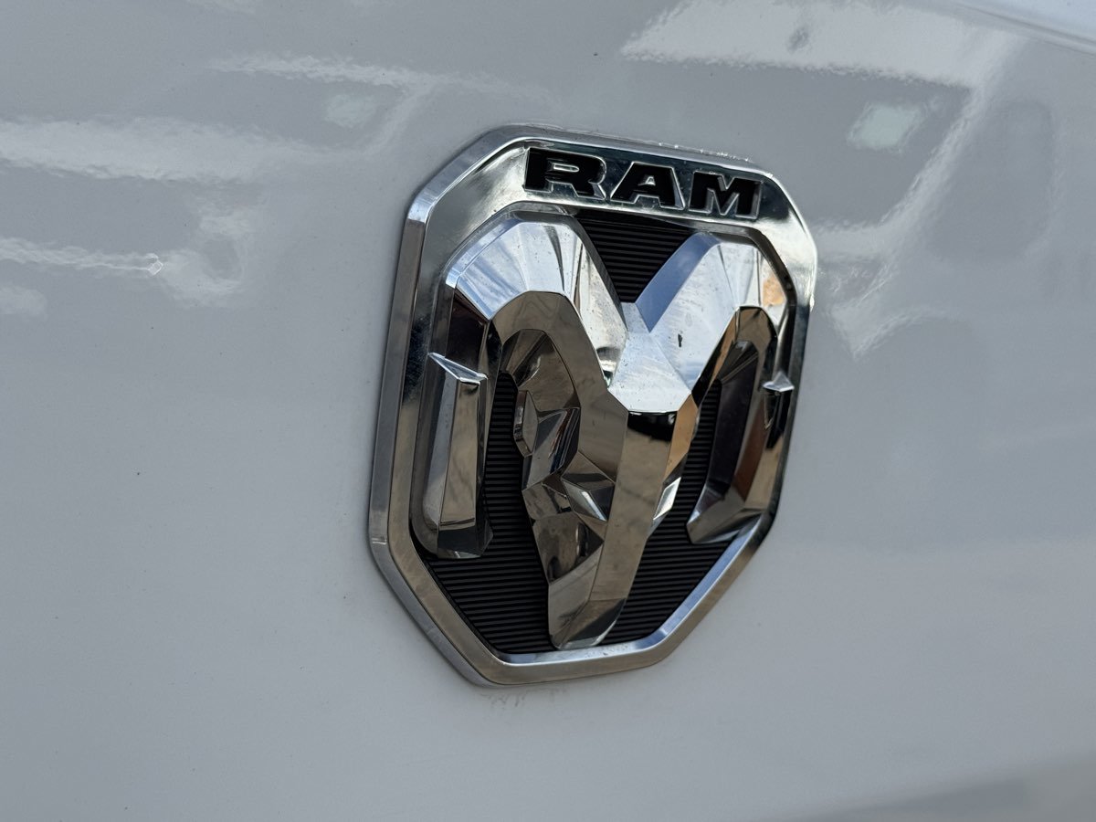 Used 2025 RAM ProMaster 2500 w/ Convenience Group FWD image 13