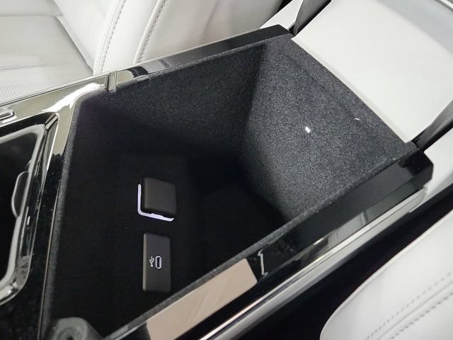 New 2025 Cadillac Lyriq Sport AWD/4WD image 25
