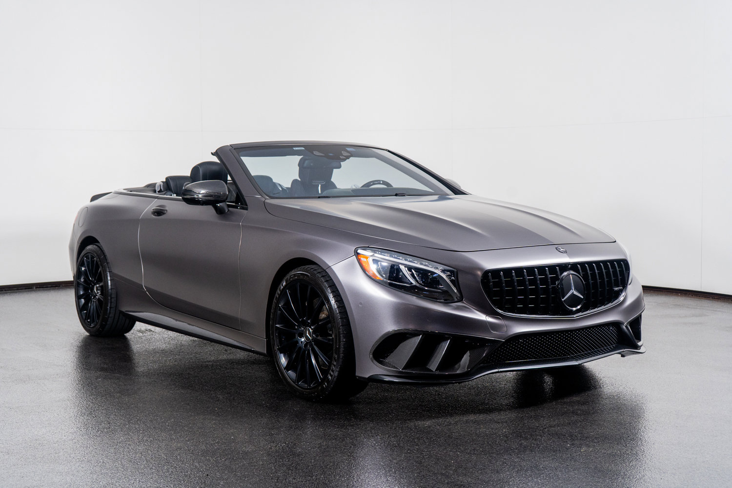 Used 2017 Mercedes-Benz S 550 Cabriolet image 4