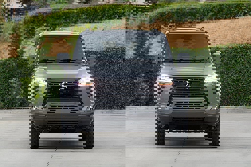 New 2026 Lexus GX 550 image 3