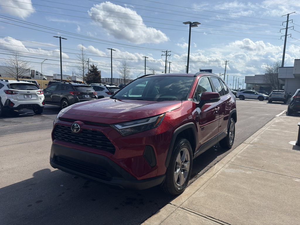 Used 2023 Toyota RAV4 XLE image 7