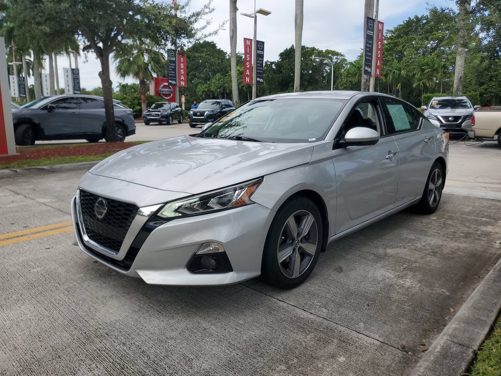 Used 2019 Nissan Altima 2.5 SL FWD image 3