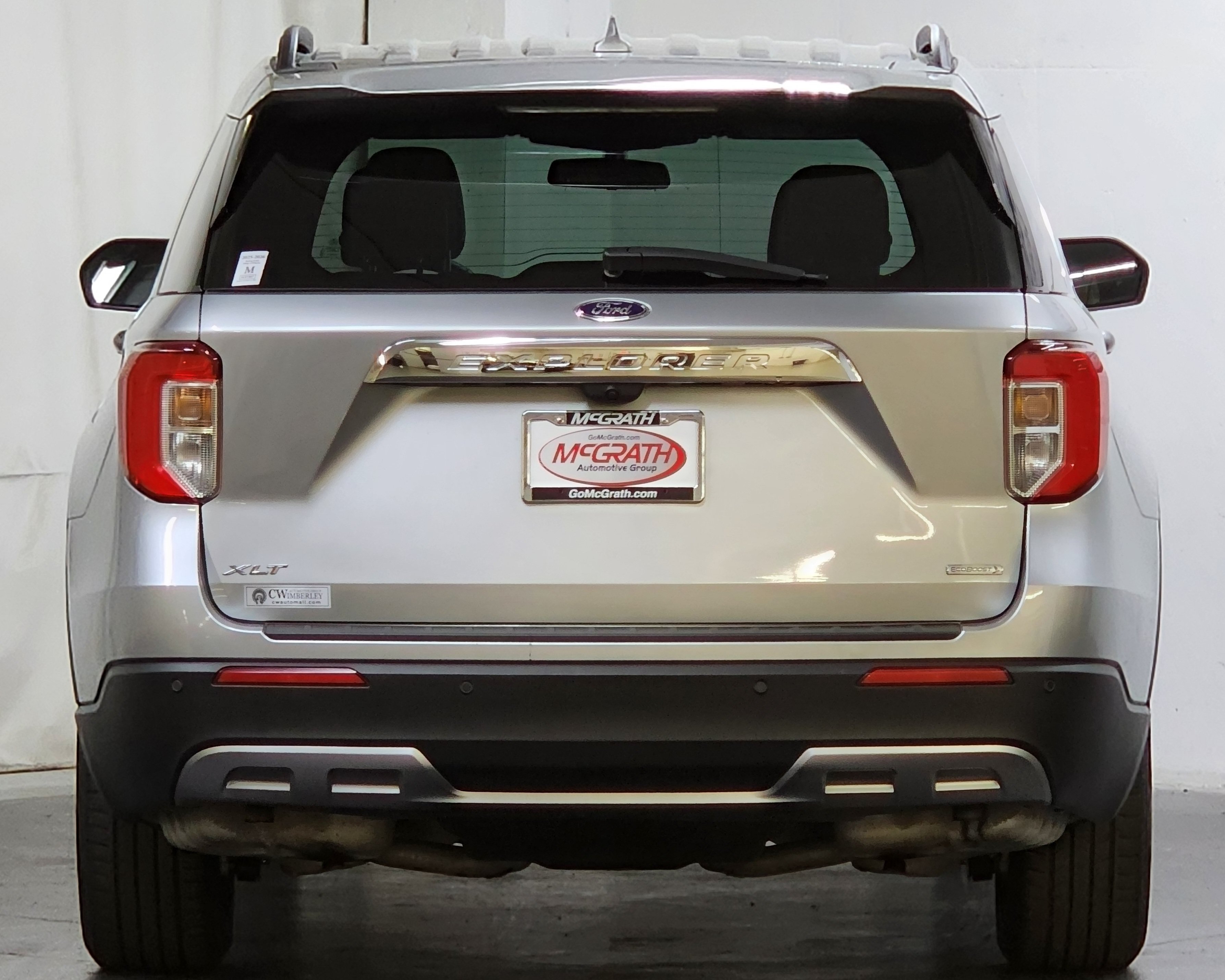 Used 2020 Ford Explorer XLT w/ Equipment Group 202A RWD image 6