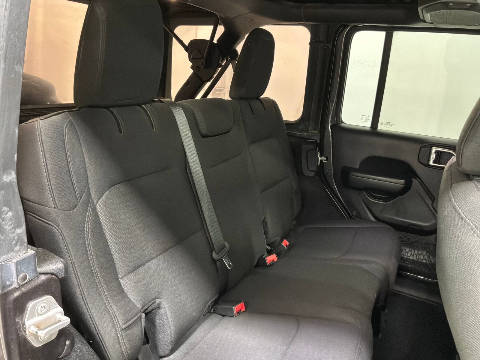 Used 2020 Jeep Wrangler Unlimited Sport S AWD/4WD image 23