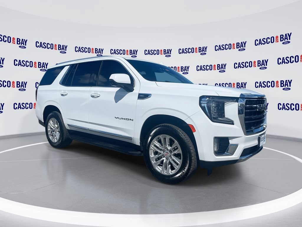 Used 2023 GMC Yukon SLT w/ SLT Luxury Package AWD/4WD image 1