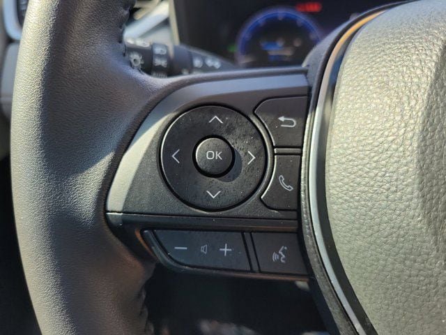 Used 2023 Toyota RAV4 Limited FWD image 21