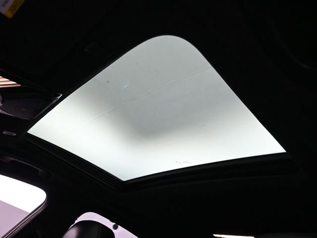 Used 2019 BMW M5 w/ Executive Package image 22