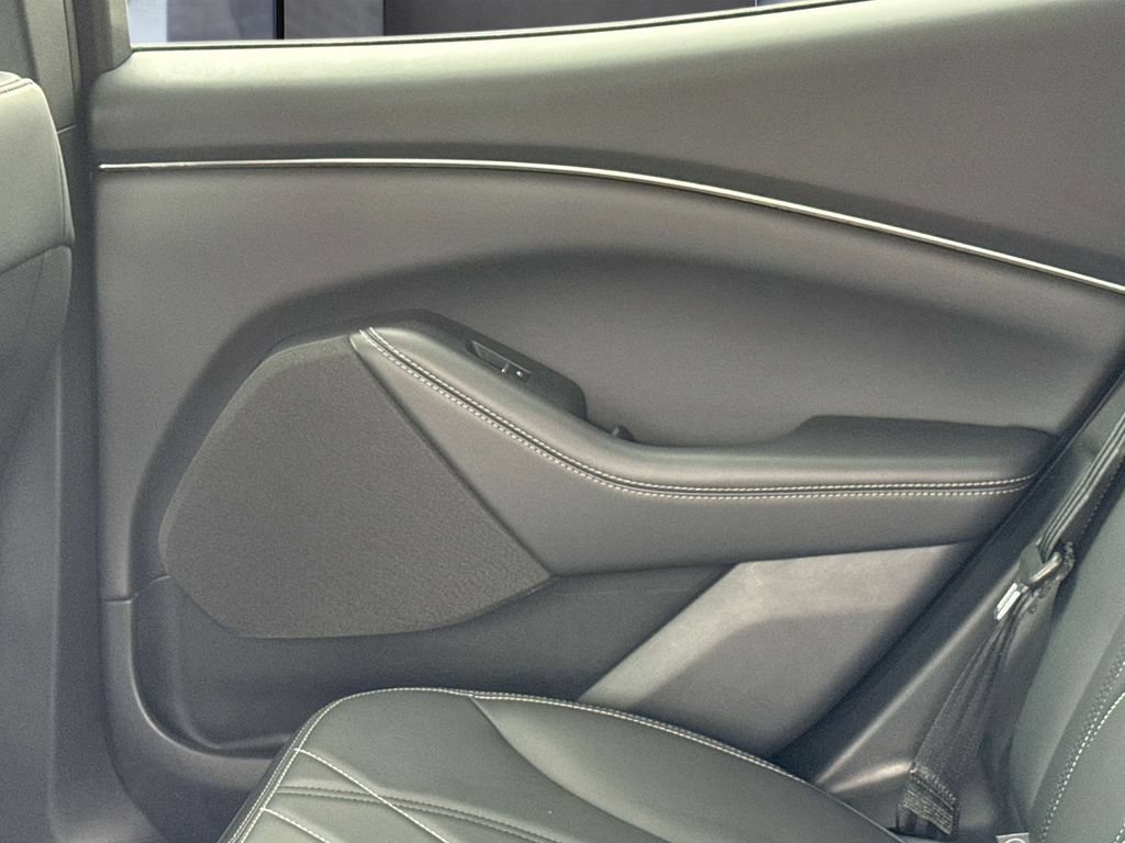 Certified 2025 Ford Mustang Mach-E Select RWD image 14