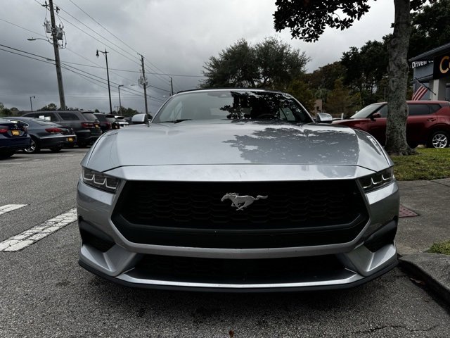 Used 2024 Ford Mustang Premium image 3