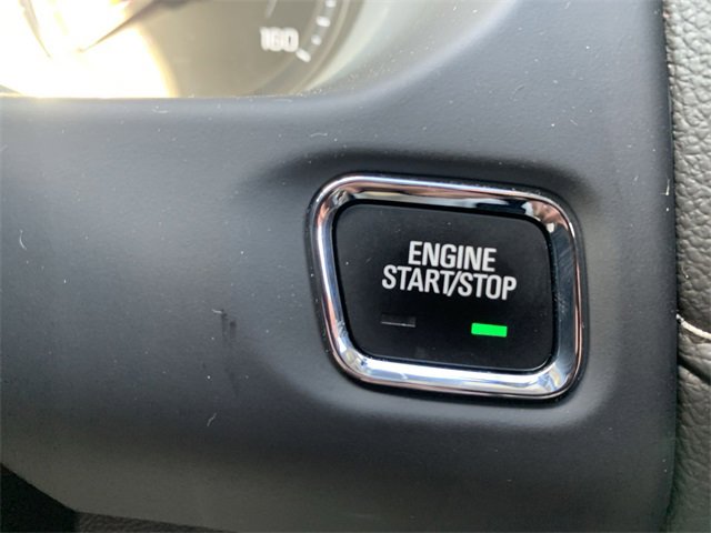 Certified 2023 GMC Acadia SLE w/ Driver Convenience Package image 16