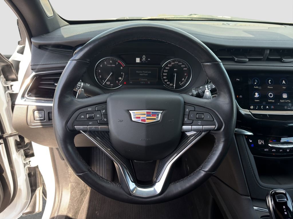 Used 2024 Cadillac XT6 Sport AWD/4WD image 10