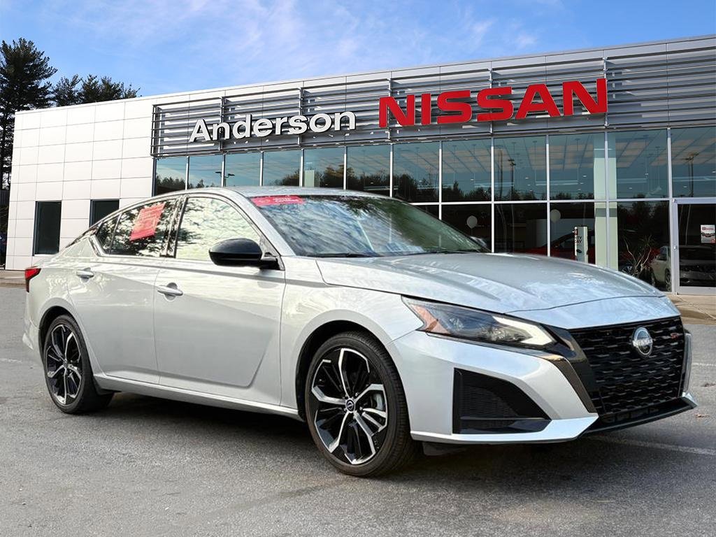 Certified 2024 Nissan Altima 2.5 SR