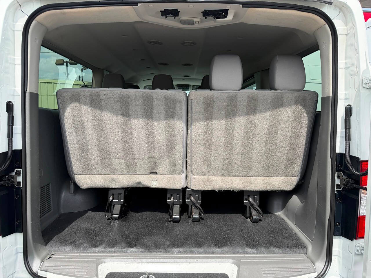 Used 2018 Nissan NV 3500 S RWD image 22
