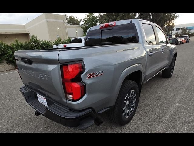 Used 2023 Chevrolet Colorado Z71 w/ Z71 Convenience Package 2 AWD/4WD image 4