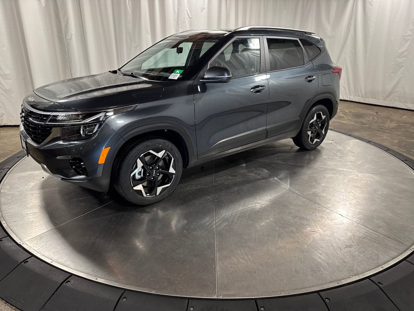 Certified 2025 Kia Seltos S AWD/4WD image 7