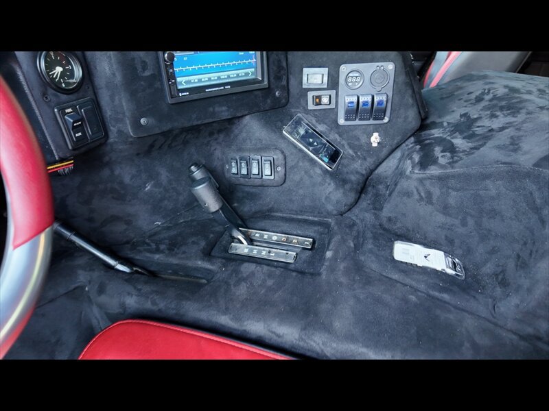 Used 1997 HUMMER H1 4-Door Wagon AWD/4WD image 9