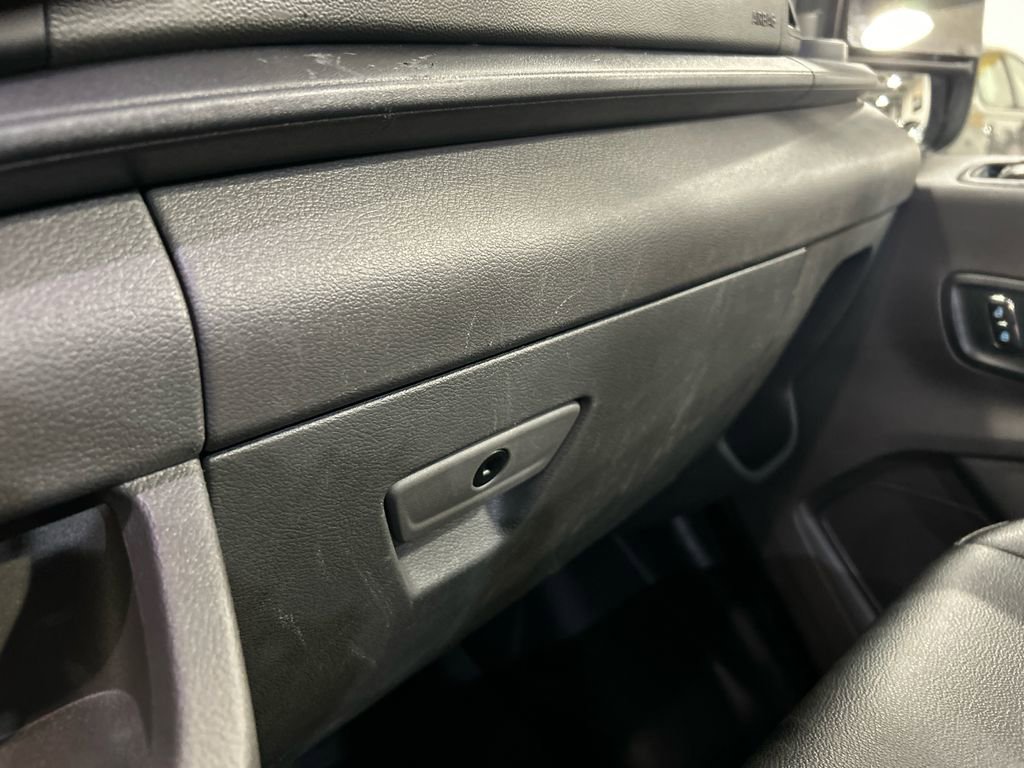 Used 2024 Ford Transit 250 148 Medium Roof w/ Load Area Protection Package image 15